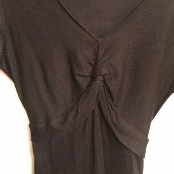 The Limited Black 3/4 sleeve sweater - Picture 3 of 4